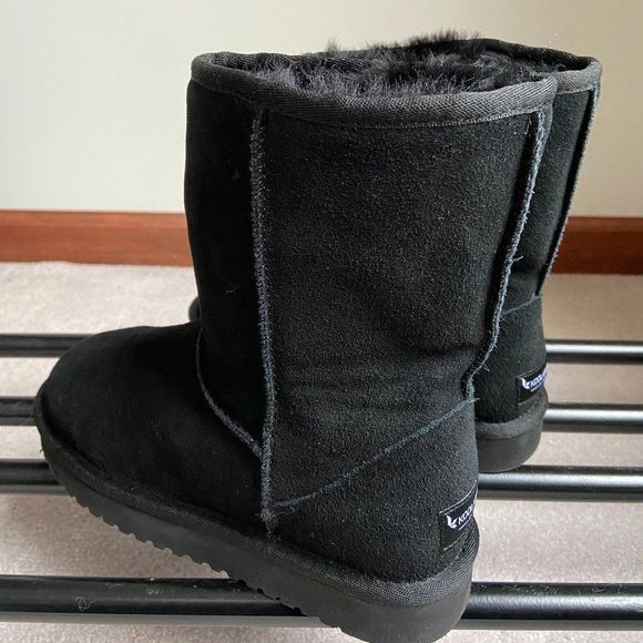 KOOLABURRA UGG Women Classic  Shearling Boot NEW - Picture 3 of 7
